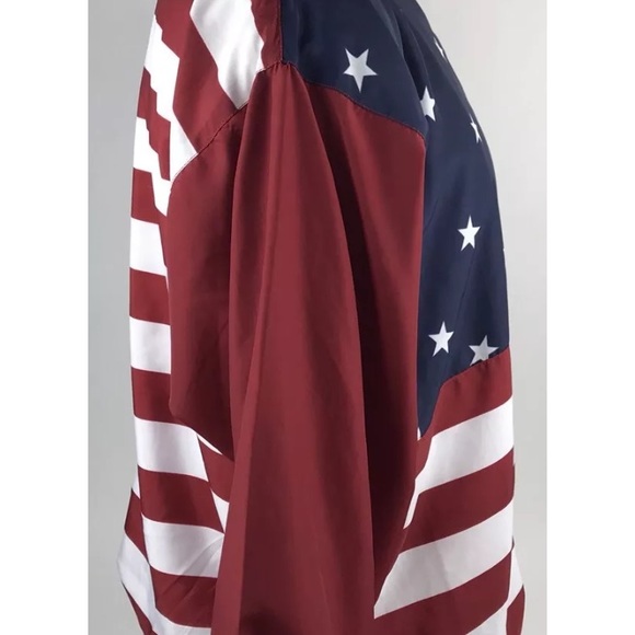 🚨SOLD Horizon American Flag wind breaker - Picture 2 of 6